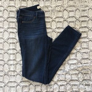 Hollister Medium Wash Low Rise Skinny Jeans 25x29